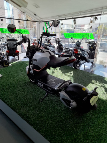 Imagen 7 de 16 de Moto Electrica Sunra Miku Max Bateria Litio