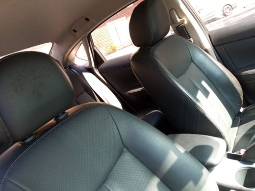 Nissan Sentra 2.0 Sv Flex Aut. 4p