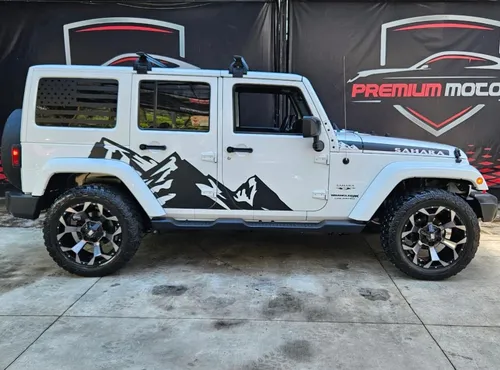 Jeep Wrangler 3.7 Unlimited Sahara 3.6 4x4 At