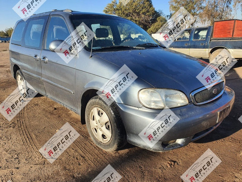 Kia Carnival 2002 En Desarme