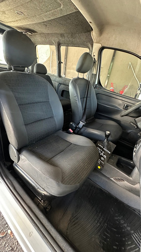 Peugeot Partner 1.6 Hdi Furgon Confort 5as