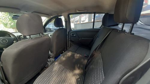 Imagem 8 de 15 de Renault Sandero Expression 1.0 16v (flex) 2014/2014