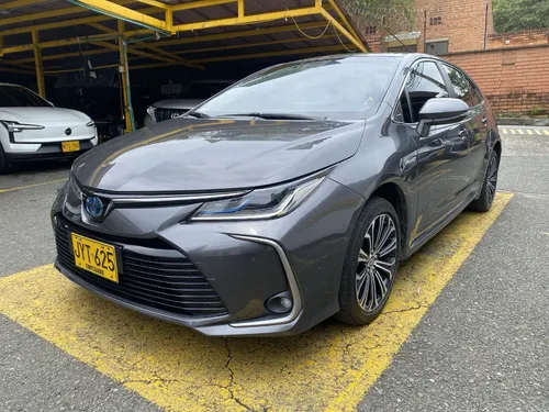 Toyota Corolla 1.8 Se-g Hibrido At 4x2 2022