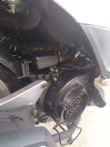 Imagen 6 de 17 de Sym Symphony 125 Scooter R16 Usado Igual A Okm Agrobikes