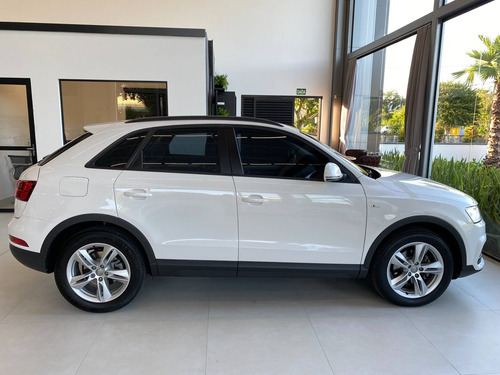 Audi Q3 1.4 Tfsi Ambiente Flex 4p S Tronic