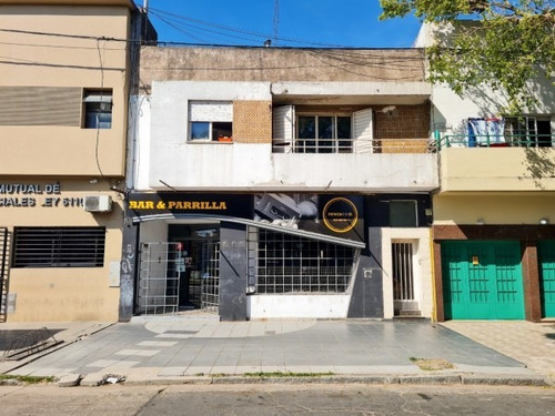 Imagen 2 de 30 de Local Comercial Sobre Av. Freyre Con Departamento, Santa Fe Ciudad