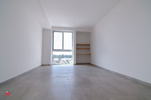 Departamento En Venta En Ciudad Granja, Zapopan.