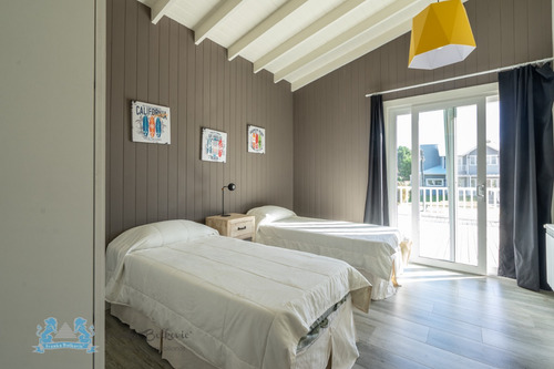 Venta Total Amoblada Gas Natural Casa Isla Golf Costa Esmeralda -