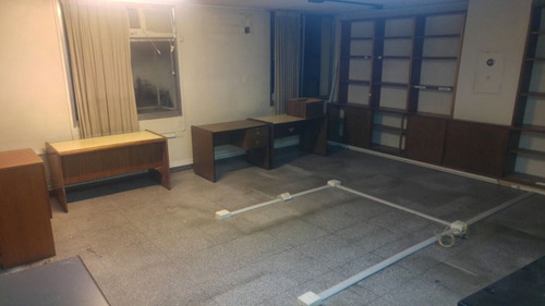Imagen 25 de 30 de Oficinas En 8 E/ 49 Y 50