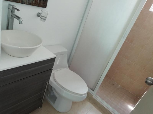 Imagen 16 de 20 de Casa En Venta En Playa Del Carmen.