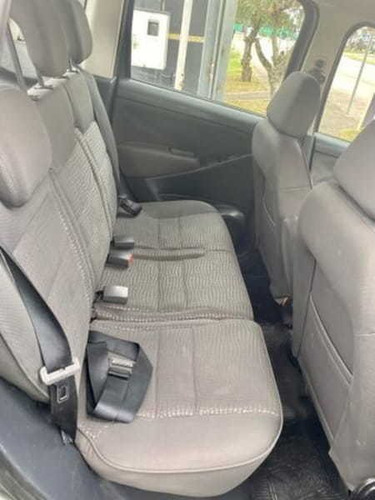 Imagem 13 de 15 de Fiat Idea Adventure 1.8 16v(flex) 4p 2012