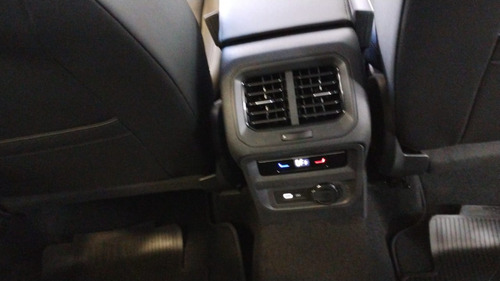 Imagen 8 de 21 de Volkswagen Tiguan Life 350 Tsi 4motion Dsg #15