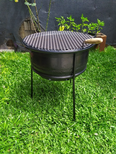 Imagen 1 de 6 de Brasero Parrillero Dé Jardín
