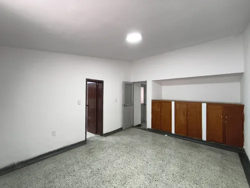Casa En Arriendo En Lleras Restrepo. Cod A19837