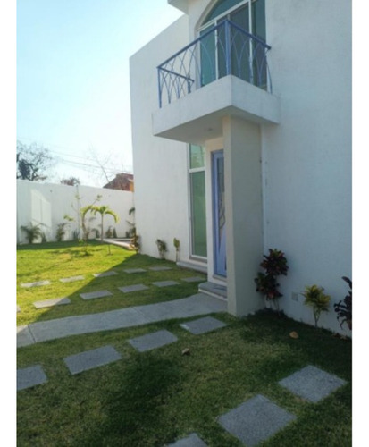 Casa Nueva En Venta Ubicada En Conjunto Jacarandas En Oaxtepec Centro, Morelos. -jcbb7