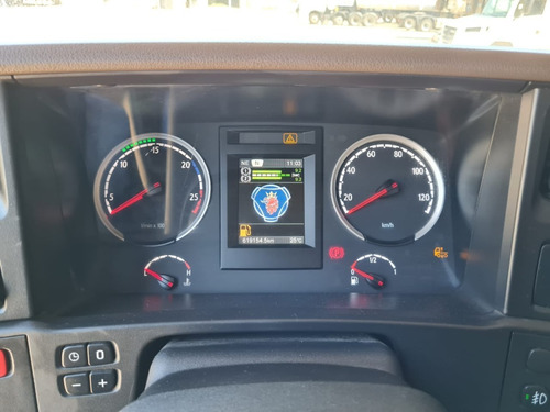 Scania R480 A 6x4 Ano 2014 Tb