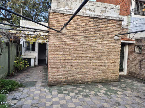 Alquiler Casa 2 Dormitorios En Malvin Con Cochera