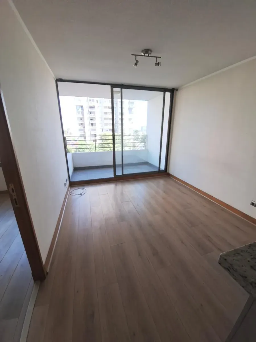 Imagen 2 de 15 de Venta Departamento San Miguel 1 Dorm 1 Baño