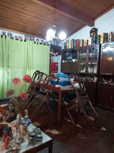 Imagen 3 de 14 de Casa De 5 Ambientes Muy Buen Estado