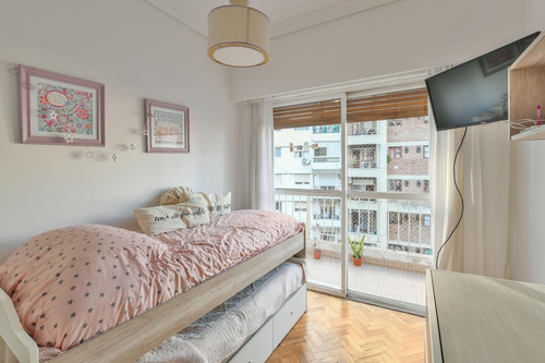 Departamento 3 Dormitorios En Venta Con Cochera - Vista Al Río - Categoría
