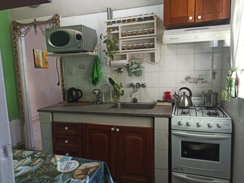 Venta Villa Sarmiento Ph Tipo Casa 5 Amb. En Dos Plantas- Sin Expensas - Terraza