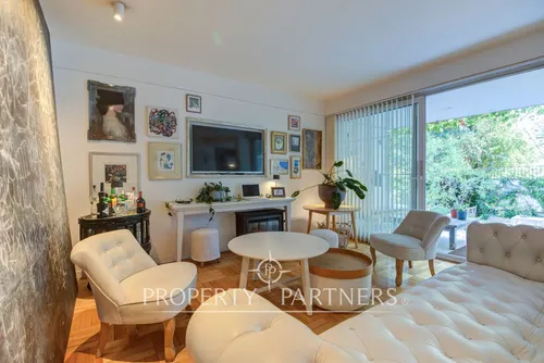 Presidente Errazuriz Jardín Privado