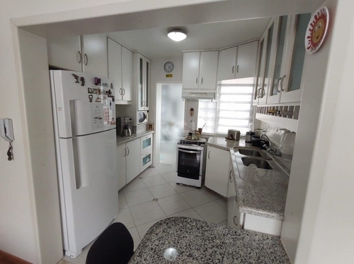 Apartamento Em Bom Fim Com 3 Dormitórios - Vp87432