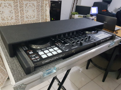 Controlador Dj Mixer Denon Mcx8000 Poco Uso Negro (Usado)