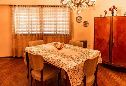 Imagen 8 de 24 de Casa 3 Dormitorios C/ Patio, Garaje Venta La Plata