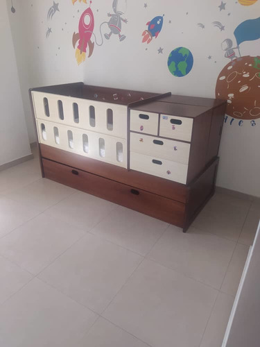 Imagen 1 de 4 de Cama Cuna Con Gavetero