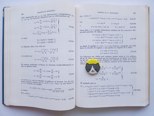 Libro Principios De Geodinamica Adrian E. Scheidegger 166g7 (Usado)
