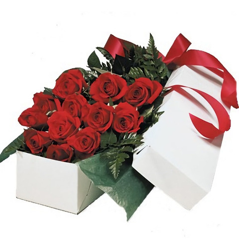 Diselo Con Rosas Caja Flores + Chocolates24 + Envio + Regalo