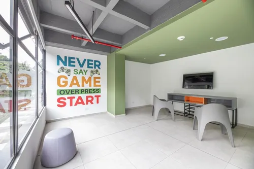 Vive En Las Alturas Con Estilo Y Confort Apartamento En Urbanity,