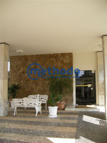Apartamento Em Excelente Localização Ao Lado Do Centro De Convivência, Sendo Ampla Sala Para Estar E Jantar, Banheiro Social, 2 Dormitórios, Sendo Um - Ap00215 - 68379113