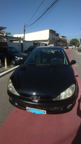 Peugeot 206 2008 1.4 Presence Flex 5p
