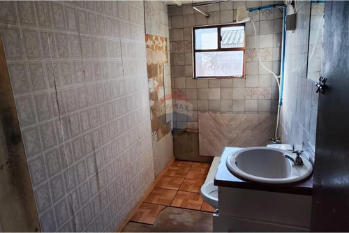 Inversión; Amplio Terreno Con Construcción