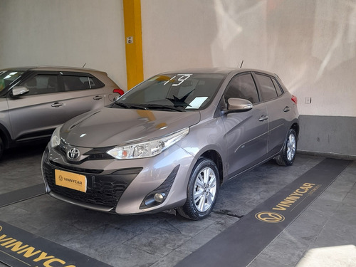 Toyota Yaris 1.3 16V FLEX XL PLUS TECH MULTIDRIVE