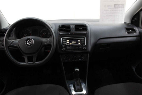 Imagen 13 de 15 de Volkswagen Vento 2019 4 Cilindros