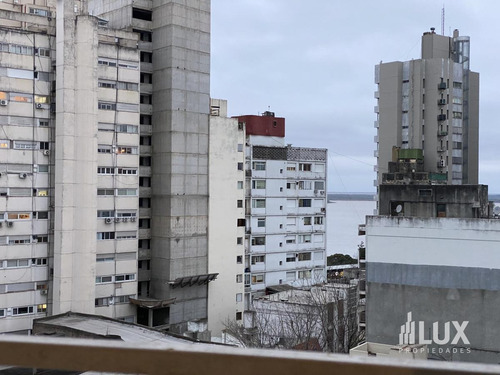 Imagen 3 de 26 de Venta Departamento Loft Divido Colon 1200 Piso Alto - Barrio Martin - Rosario