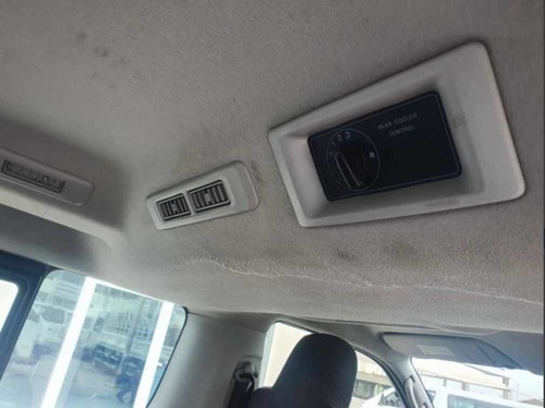 Nissan Urvan 2016