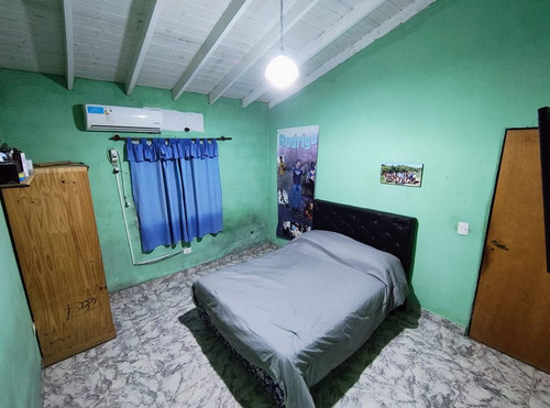 Venta Casa 5 Amb Tristán Suarez Parrilla/cochera.