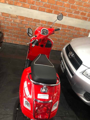 Vespa Gts Súper 300