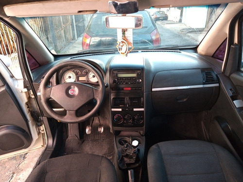 Fiat Idea 2010 1.4 Elx Flex 5p