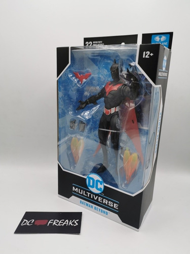 Imagen 3 de 3 de Batman Beyond Dc Multiverse Mcfarlane Toys