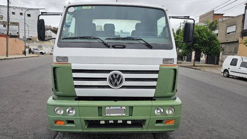 Volkswagen 13-180 Chasis Año 2009