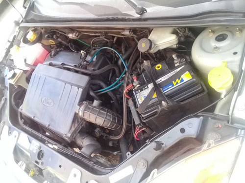 Fiesta Prata Ouro 1.6 Completo - Em Perfeito Estado