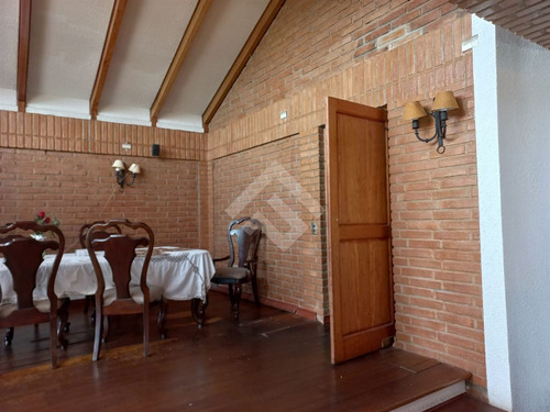 Parcela En Venta, Seis Dormitorios,los Laureles, Limache