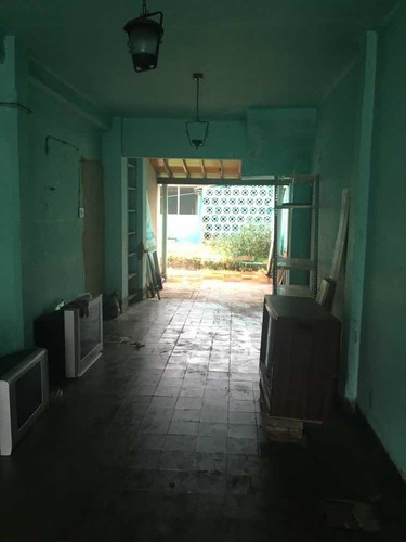 Imagen 6 de 12 de Venta Casa 3 Ambientes Cochera Triple Cubierta Ituzaingo Norte / Permuta En La Costa El 50%