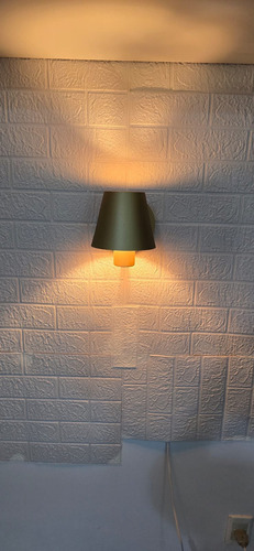 Arandela Para Quarto E Cabeceira Cama Decoração Estrutura Dourado 127/220v