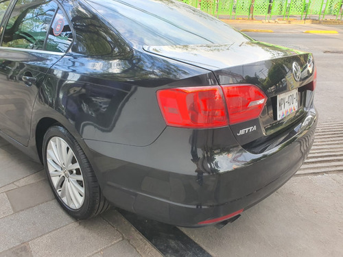 Volkswagen Jetta 2.5 Sport L5 Man Qc Nav B A C B E At